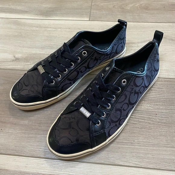 3/$15 Guess Sneakers - Picture 1 of 9